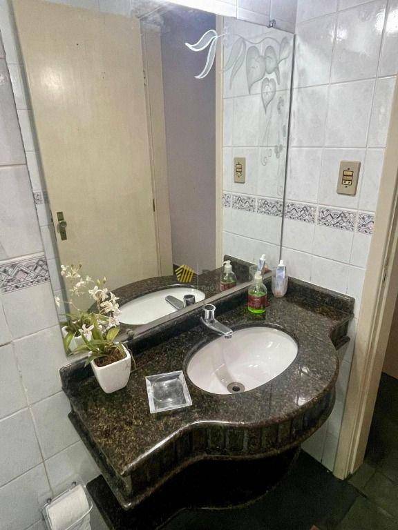 Apartamento à venda com 1 quarto, 75m² - Foto 12