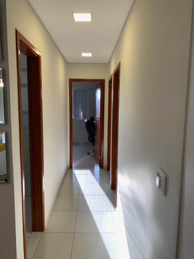 Apartamento à venda com 3 quartos, 94m² - Foto 18