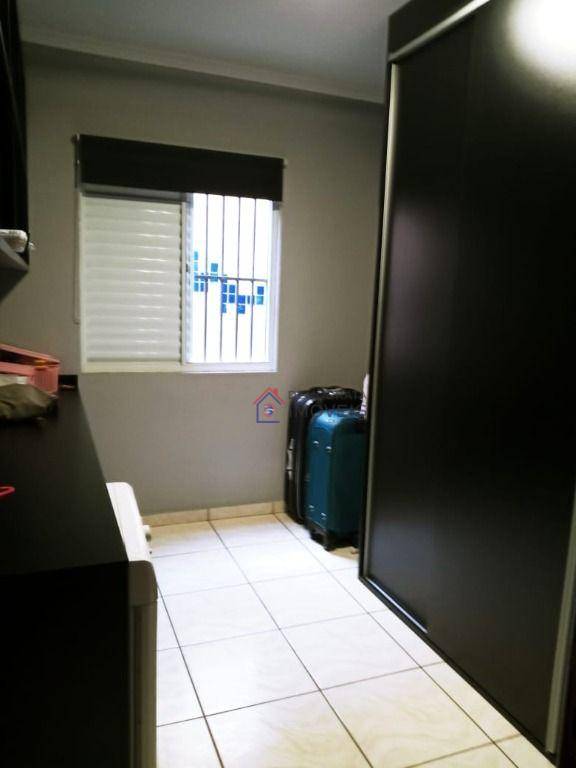 Apartamento à venda com 3 quartos, 86m² - Foto 19