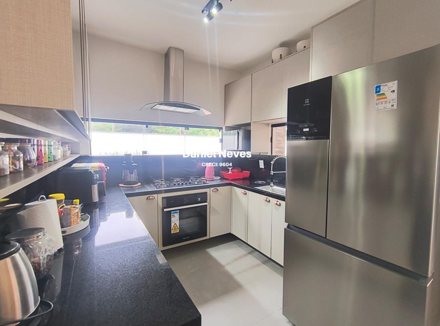 Casa de Condomínio à venda com 4 quartos, 160m² - Foto 16