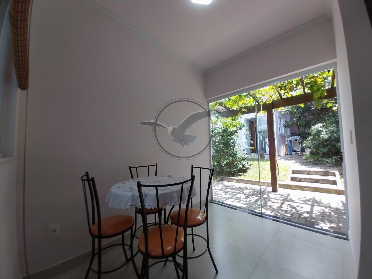 Casa à venda com 2 quartos, 1000m² - Foto 18