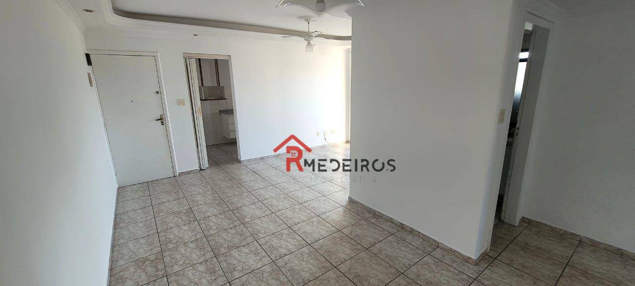 Apartamento à venda com 2 quartos, 75m² - Foto 5