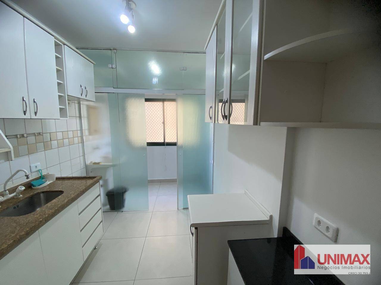 Apartamento para alugar com 2 quartos, 59m² - Foto 14