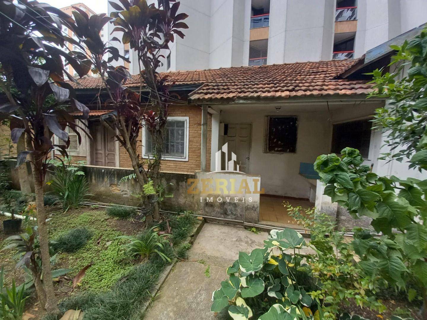 Casa à venda e aluguel com 3 quartos, 1000m² - Foto 10