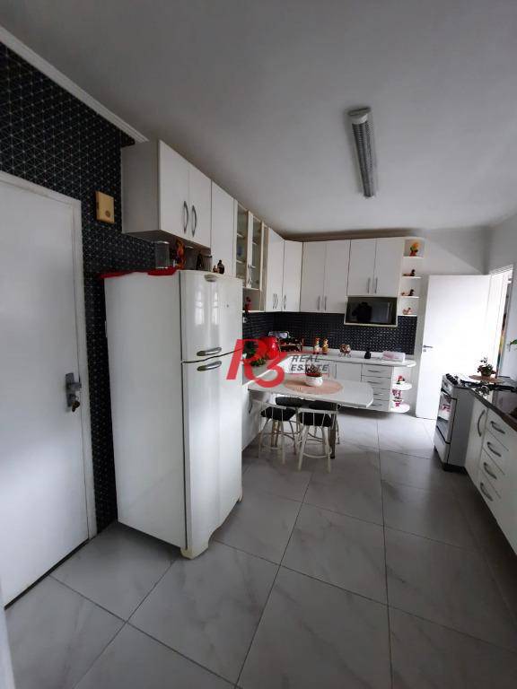 Apartamento à venda com 3 quartos, 139m² - Foto 2