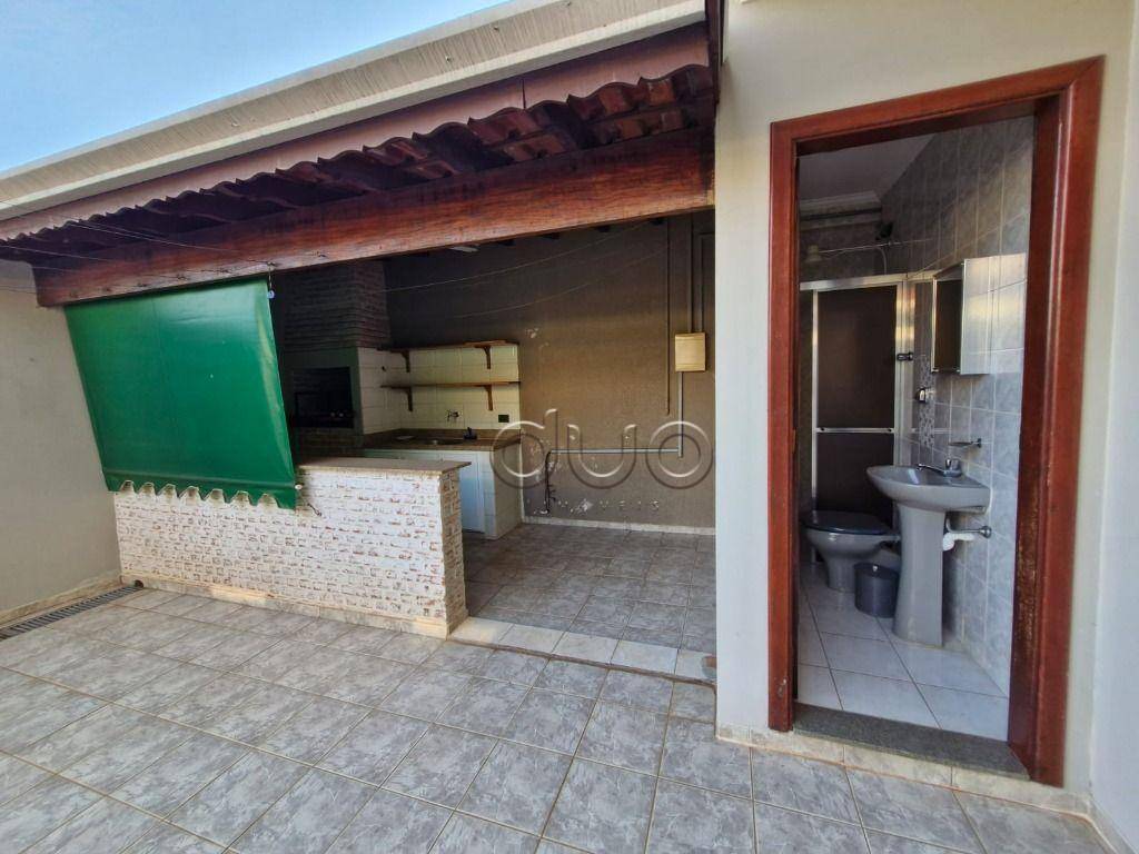 Casa à venda com 3 quartos, 224m² - Foto 30