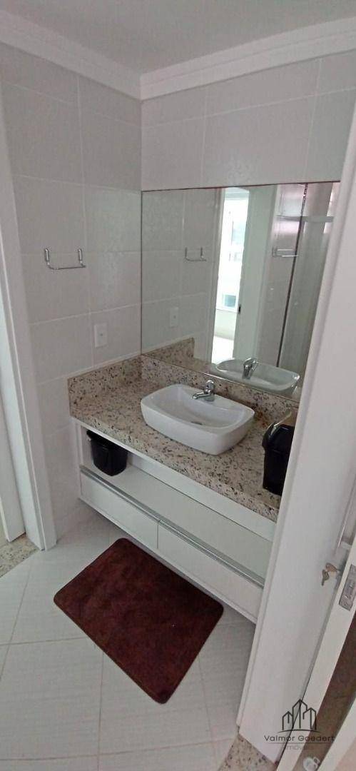 Apartamento à venda com 3 quartos, 138m² - Foto 19