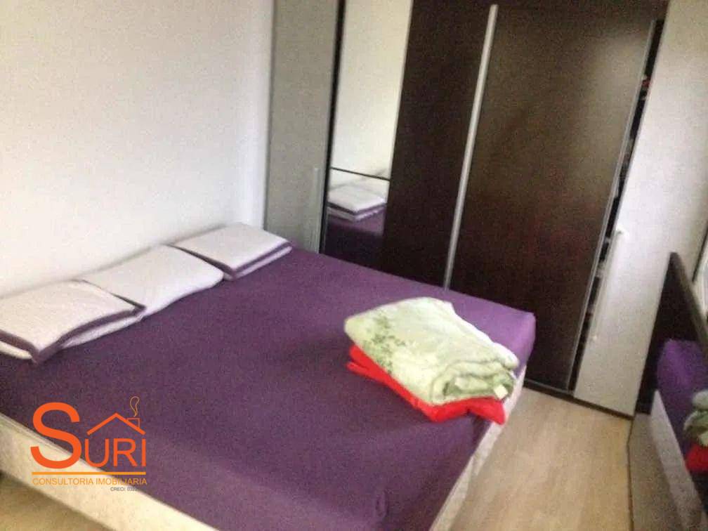 Apartamento à venda com 2 quartos, 61m² - Foto 4