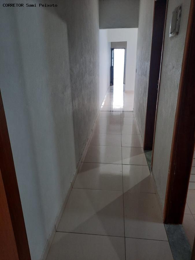 Casa à venda com 2 quartos, 125m² - Foto 12