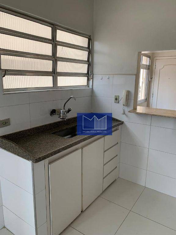 Apartamento à venda com 2 quartos, 70m² - Foto 14