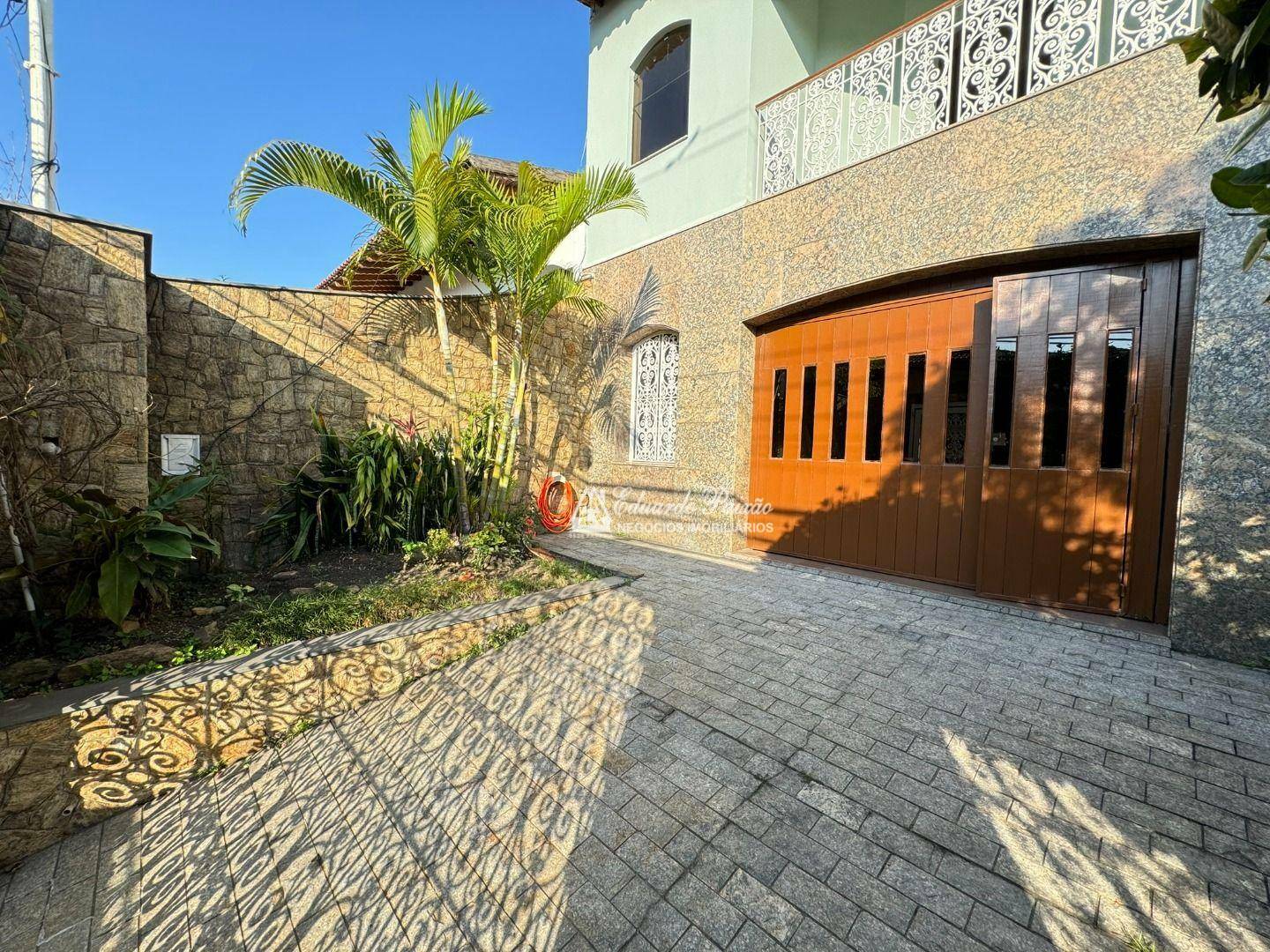 Sobrado à venda com 4 quartos, 450m² - Foto 3