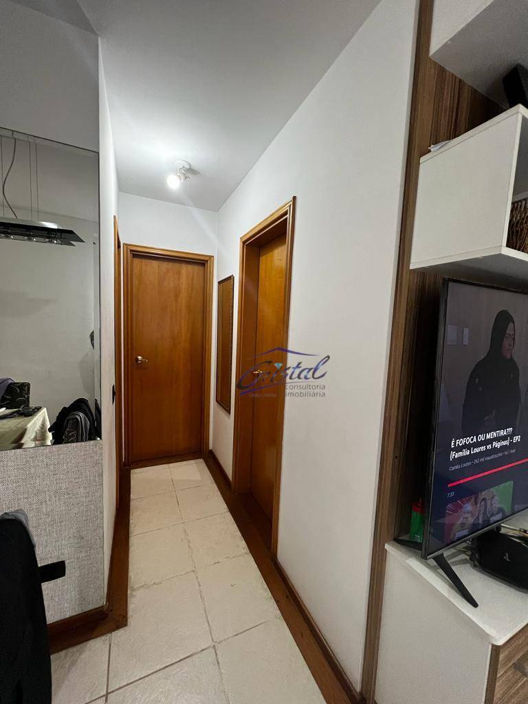 Apartamento à venda com 2 quartos, 62m² - Foto 15