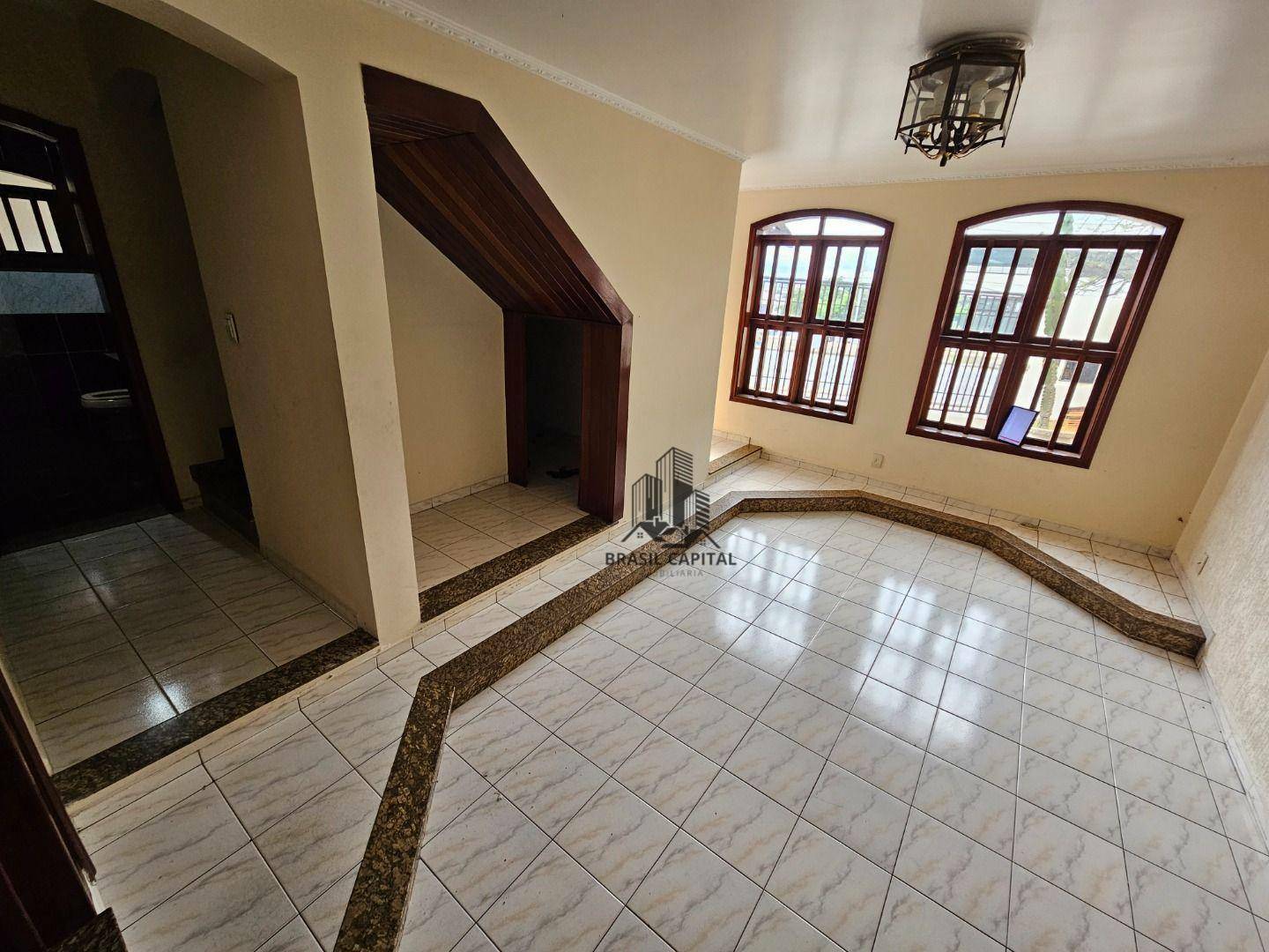 Sobrado à venda com 3 quartos, 300m² - Foto 28