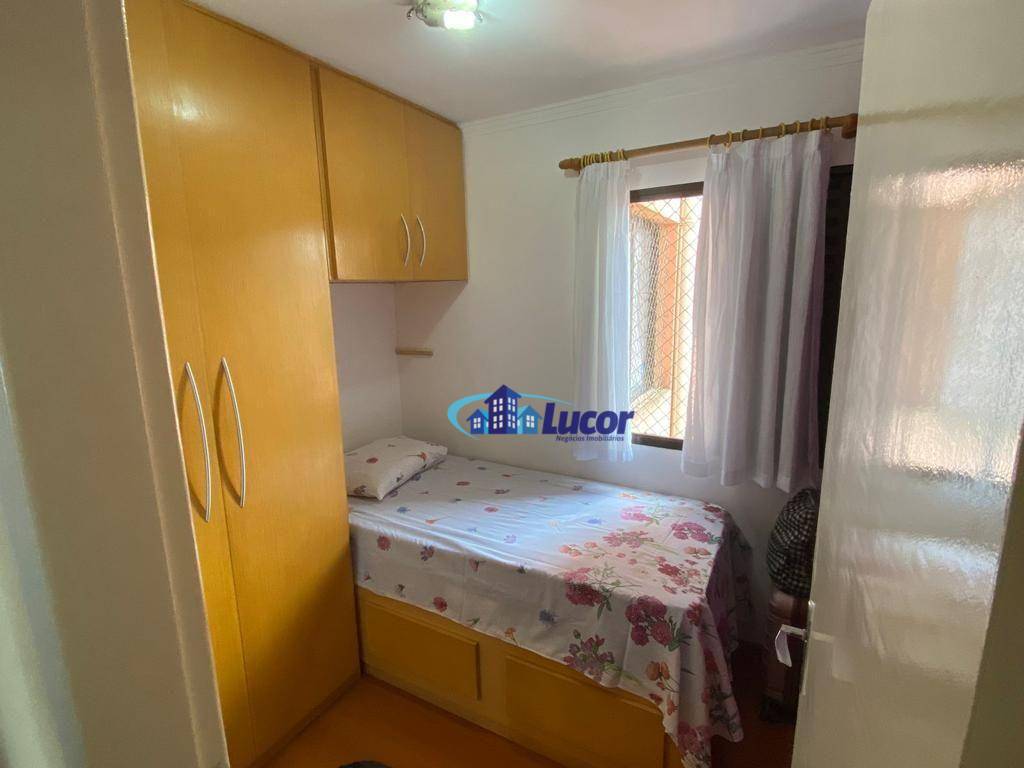 Apartamento à venda com 3 quartos, 64m² - Foto 3