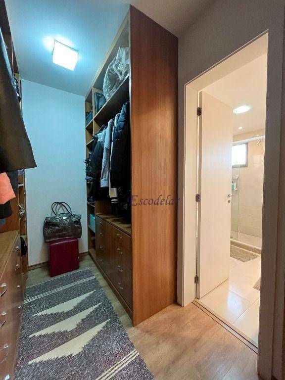 Apartamento para alugar com 3 quartos, 252m² - Foto 26