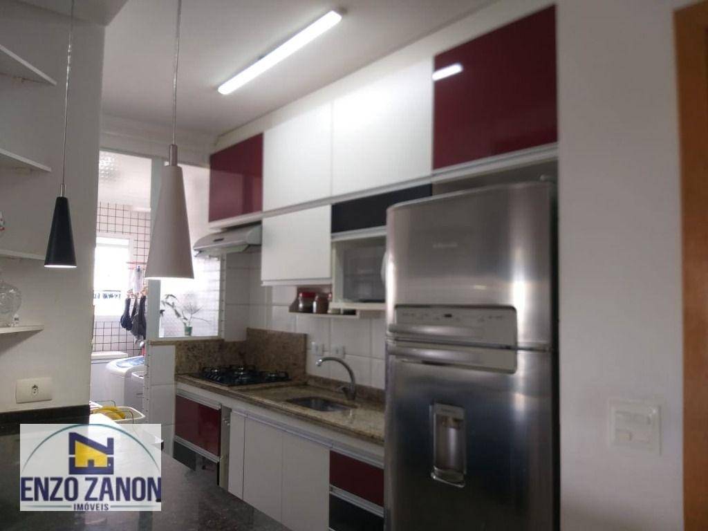 Apartamento à venda com 2 quartos, 70m² - Foto 8