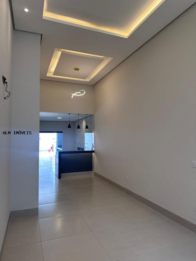 Casa à venda com 3 quartos, 247m² - Foto 6