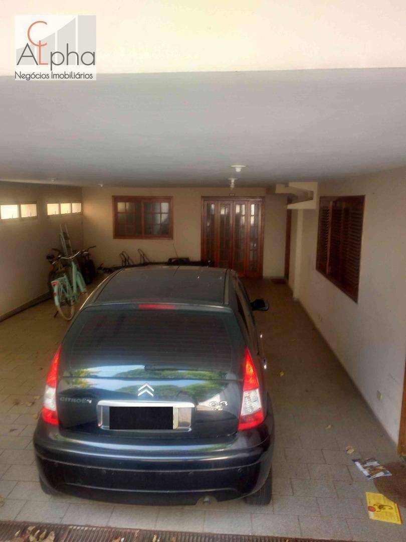 Sobrado à venda com 5 quartos, 550m² - Foto 2