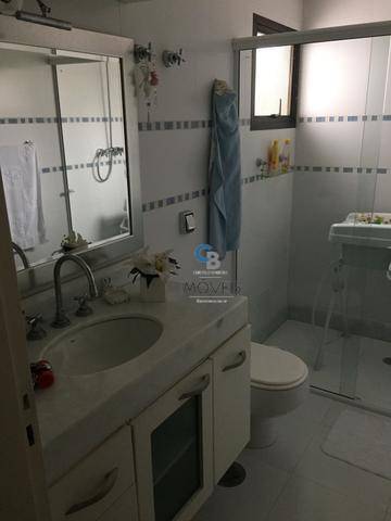 Apartamento à venda com 3 quartos, 200m² - Foto 7