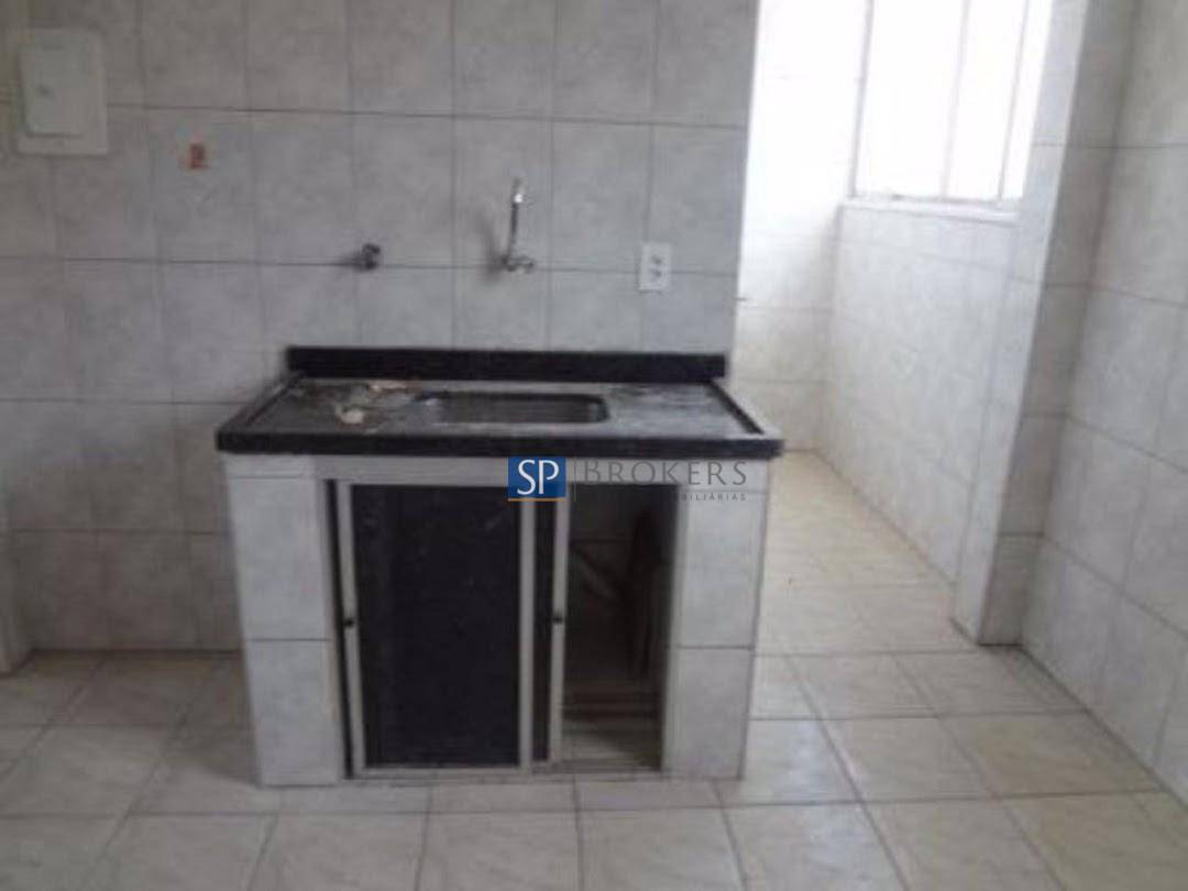 Apartamento à venda com 3 quartos, 70m² - Foto 3