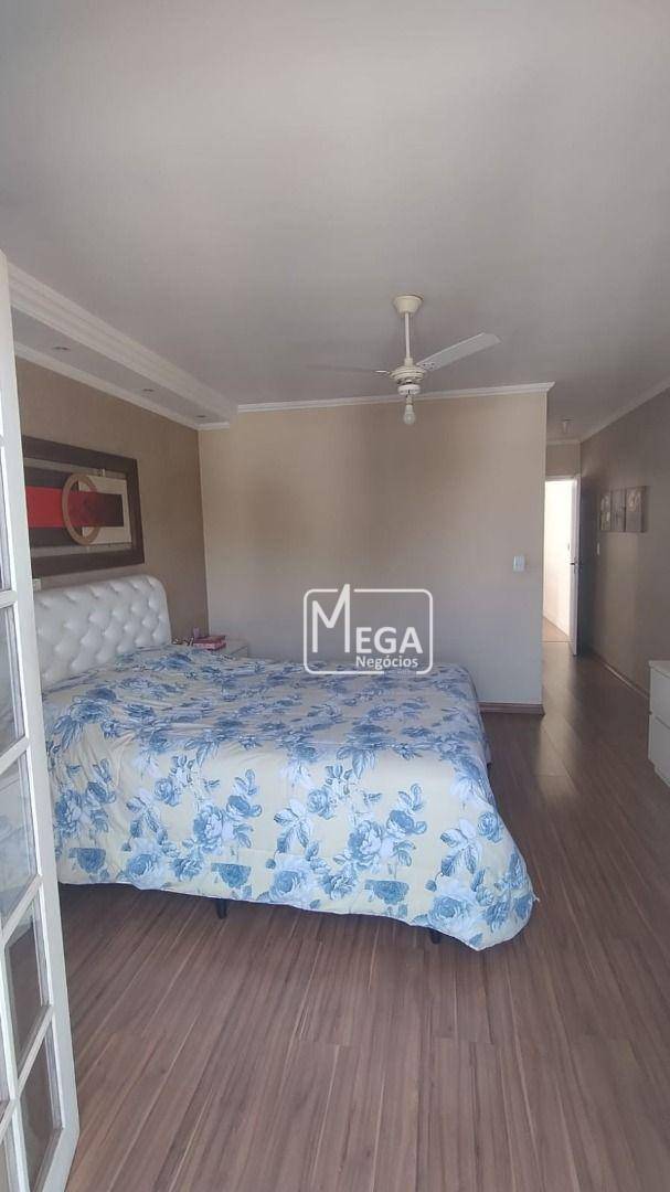 Casa de Condomínio à venda com 3 quartos, 210m² - Foto 18