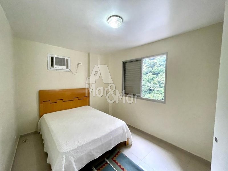 Apartamento à venda com 3 quartos, 140m² - Foto 9