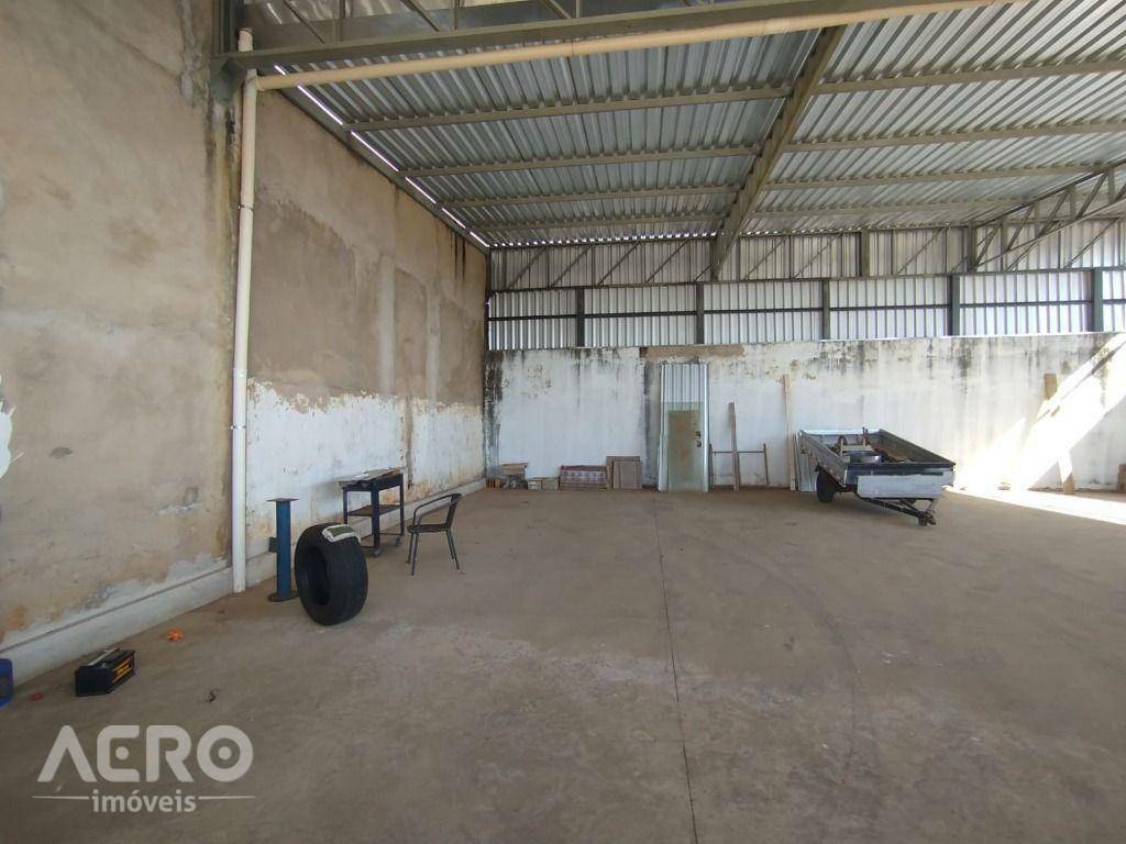 Depósito-Galpão-Armazém para alugar, 650m² - Foto 5