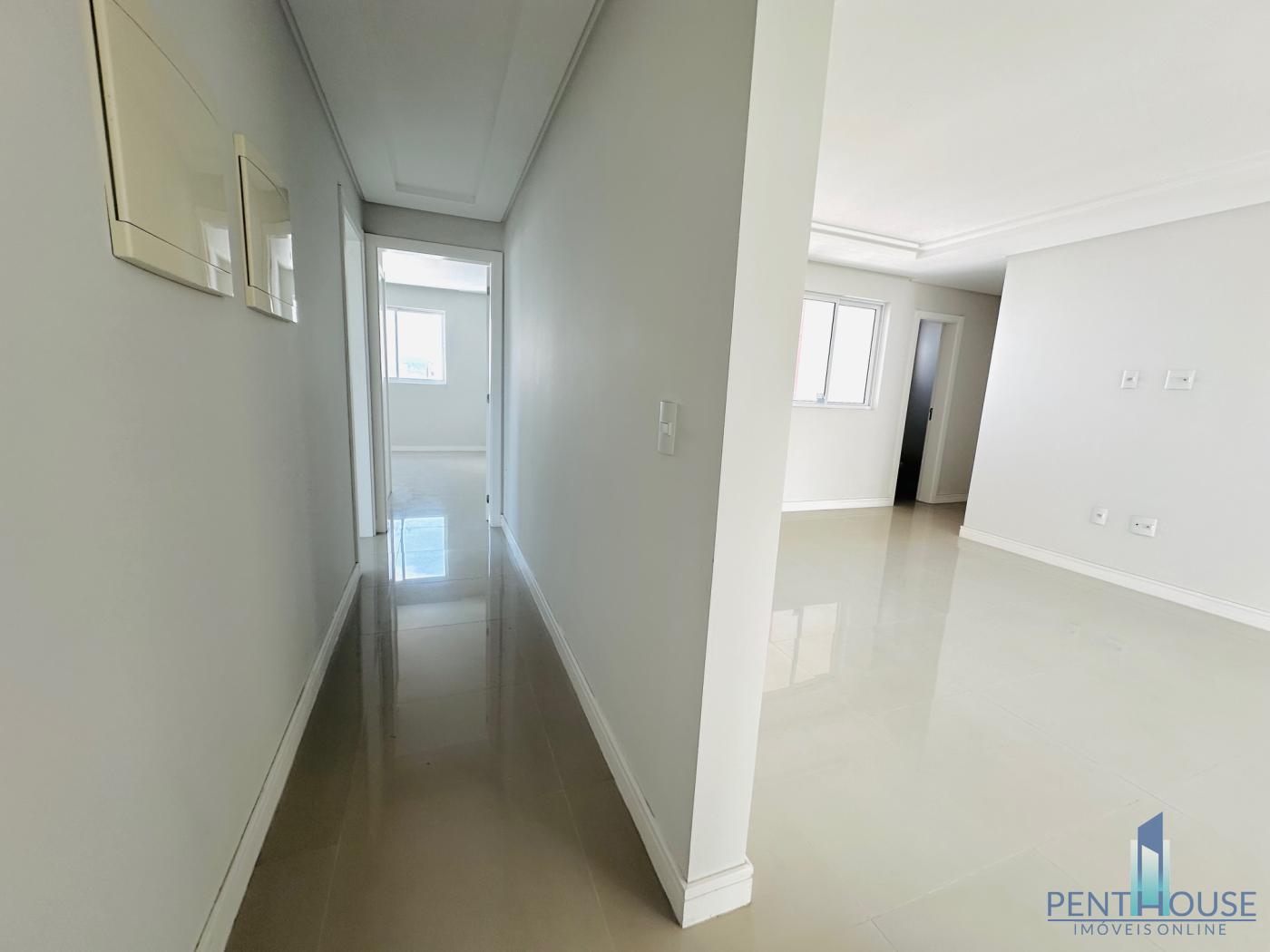 Apartamento à venda com 3 quartos, 122m² - Foto 11