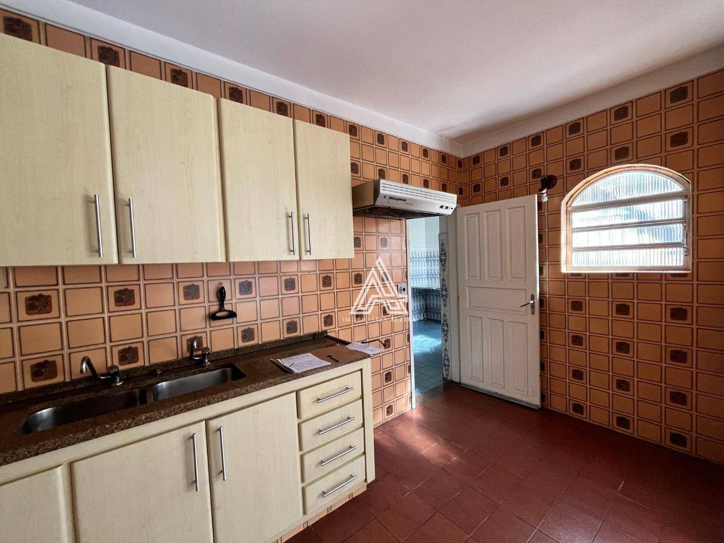 Sobrado à venda com 3 quartos, 200m² - Foto 26