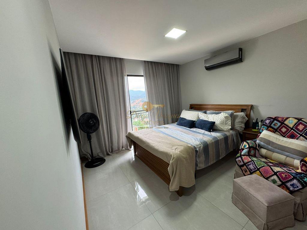 Casa de Condomínio à venda com 5 quartos, 297m² - Foto 14