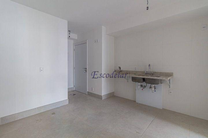 Apartamento à venda com 3 quartos, 147m² - Foto 12