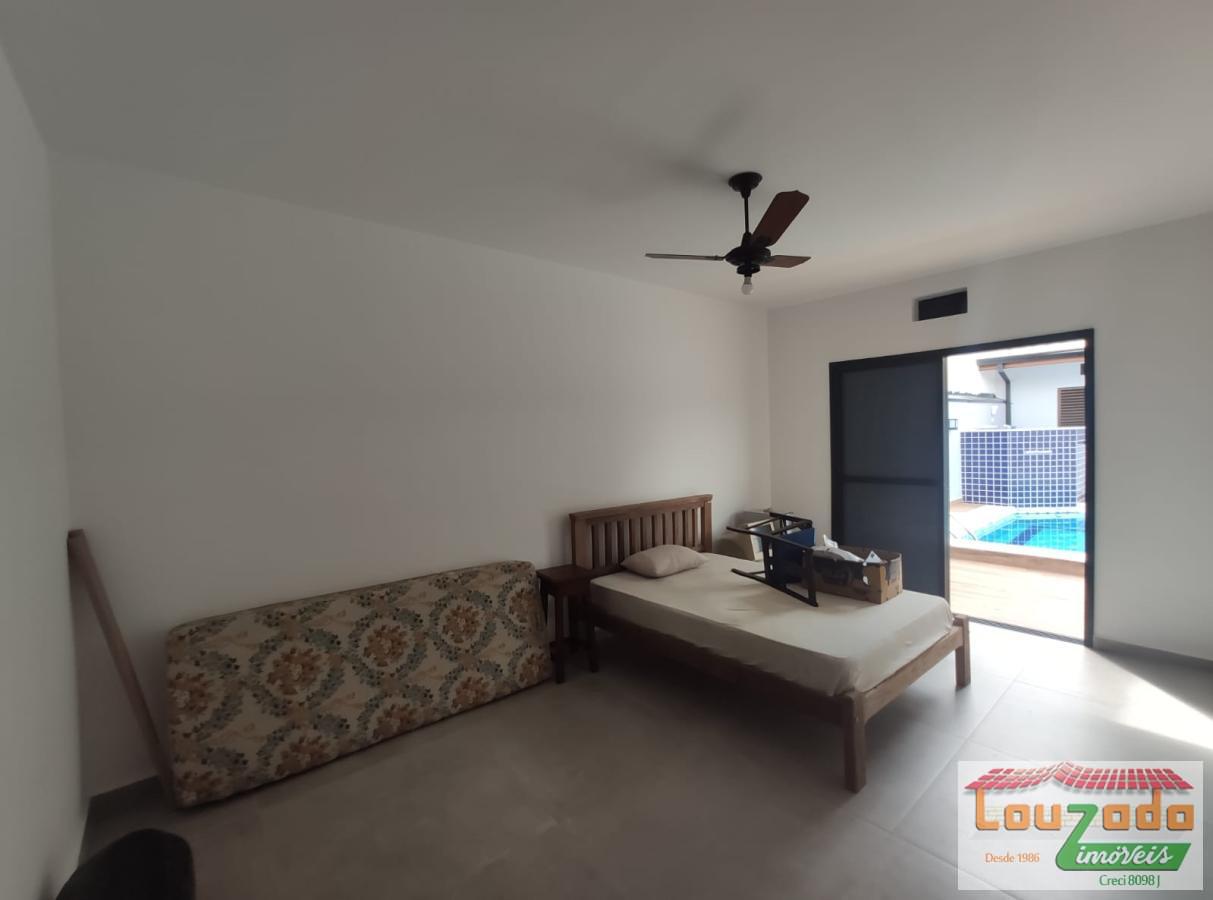Casa à venda com 3 quartos, 400m² - Foto 20