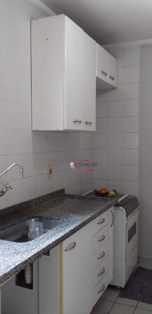 Apartamento à venda com 3 quartos, 107m² - Foto 7