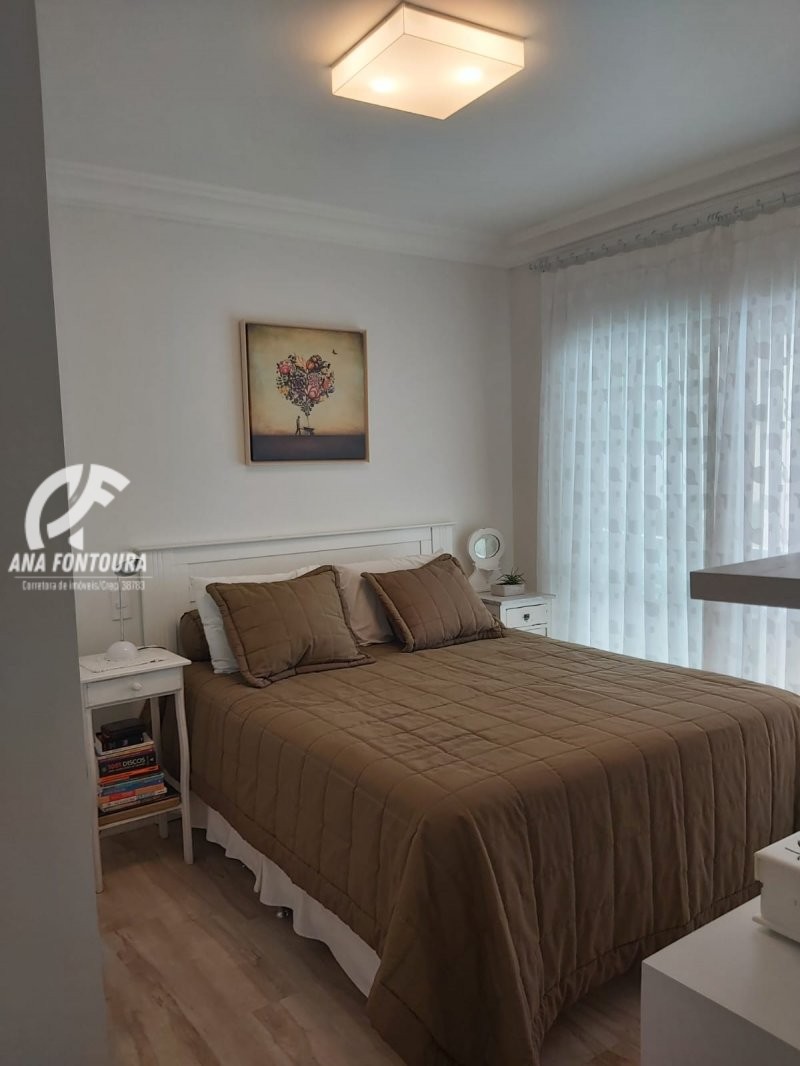 Apartamento à venda com 3 quartos, 140m² - Foto 25