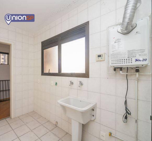 Apartamento à venda com 3 quartos, 140m² - Foto 8