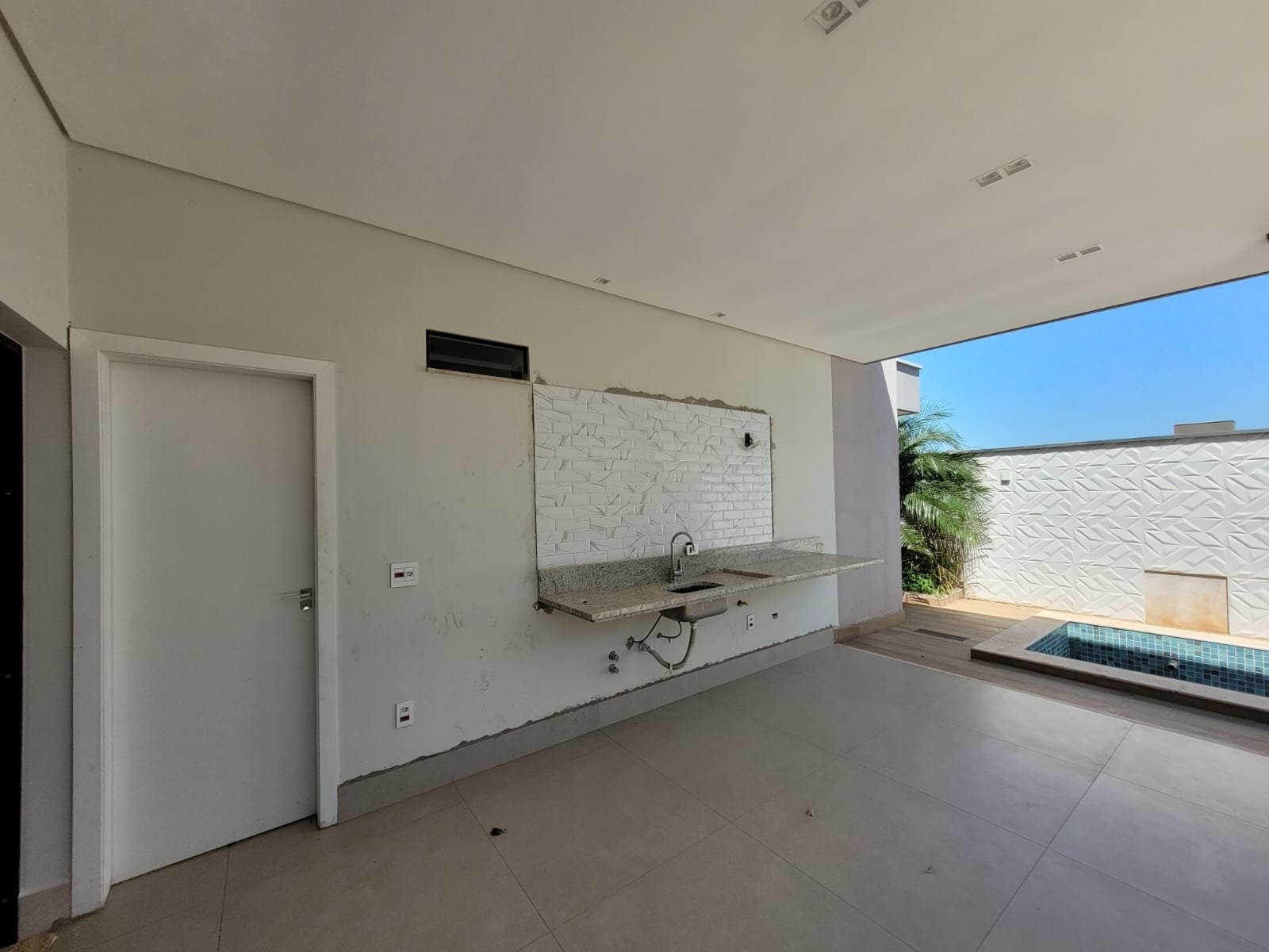 Casa à venda com 3 quartos, 140m² - Foto 14