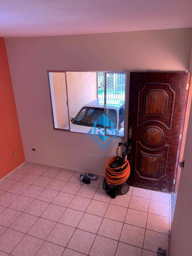 Sobrado à venda com 3 quartos, 120m² - Foto 3