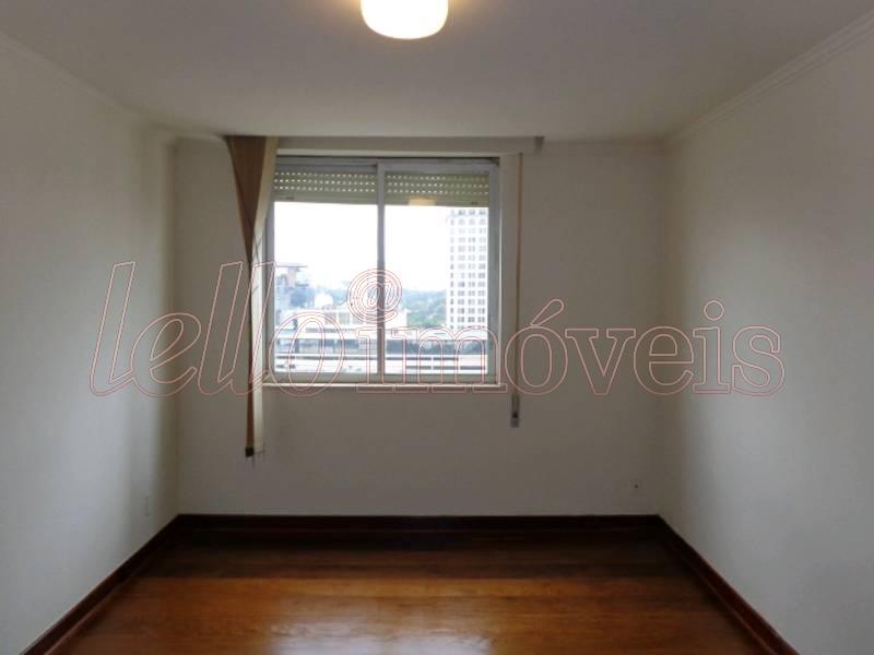 Apartamento para alugar com 3 quartos, 250m² - Foto 7