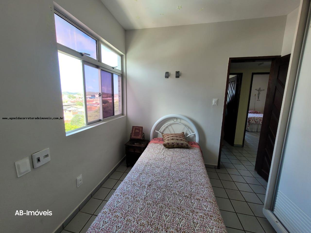 Apartamento à venda com 3 quartos, 17m² - Foto 12