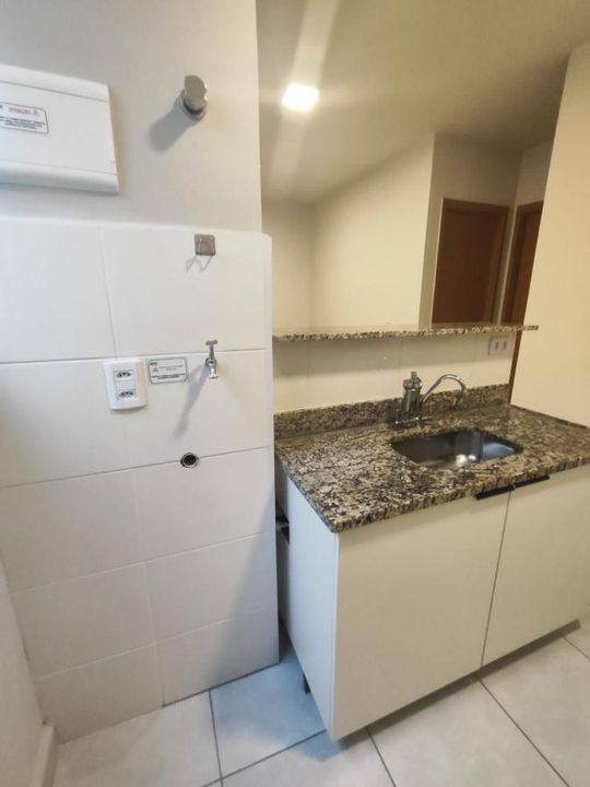 Apartamento à venda com 2 quartos, 47m² - Foto 17