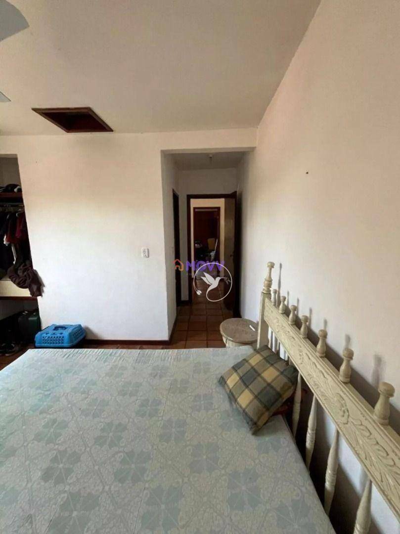 Casa de Condomínio à venda com 4 quartos, 280m² - Foto 9