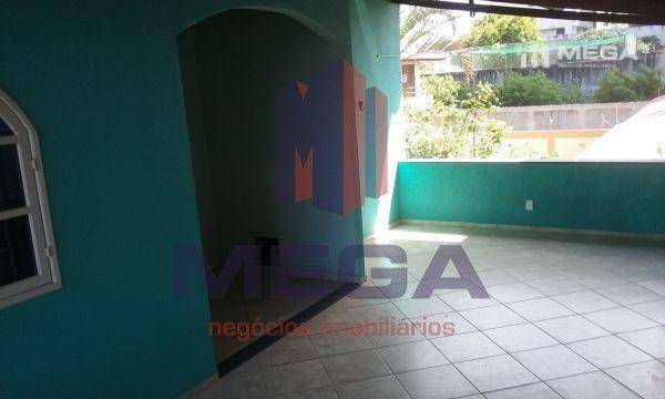 Casa à venda com 4 quartos, 360m² - Foto 24