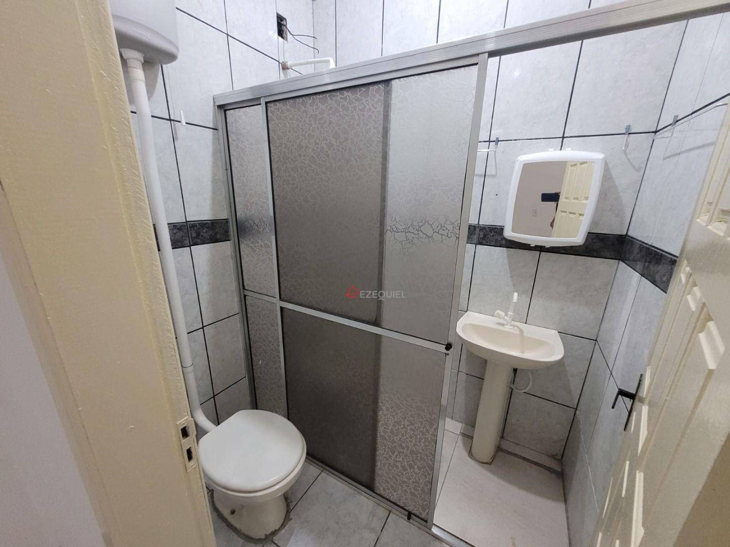 Apartamento para alugar com 3 quartos, 90m² - Foto 9