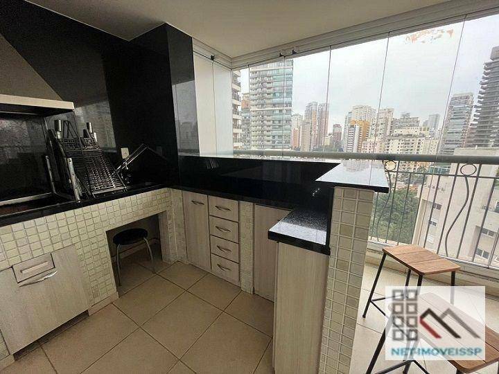 Apartamento para alugar com 4 quartos, 226m² - Foto 14