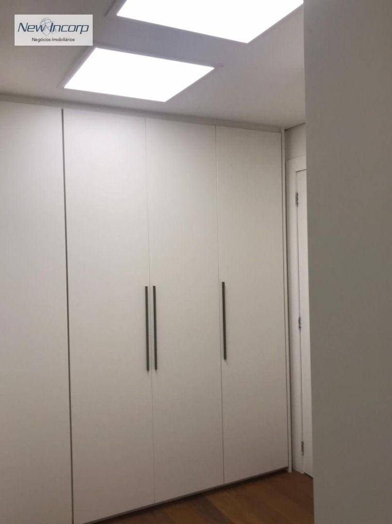 Apartamento à venda com 3 quartos, 131m² - Foto 17