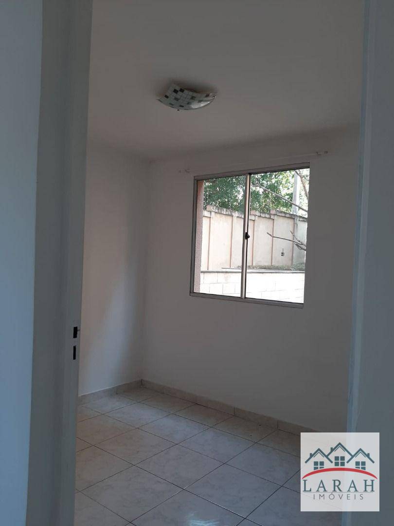 Apartamento à venda com 1 quarto, 45m² - Foto 3