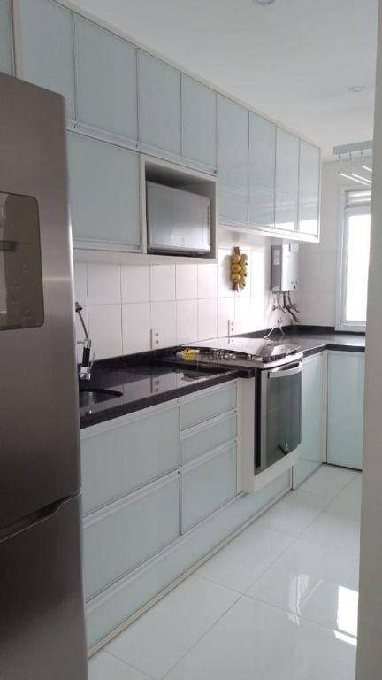 Apartamento à venda com 2 quartos, 72m² - Foto 13