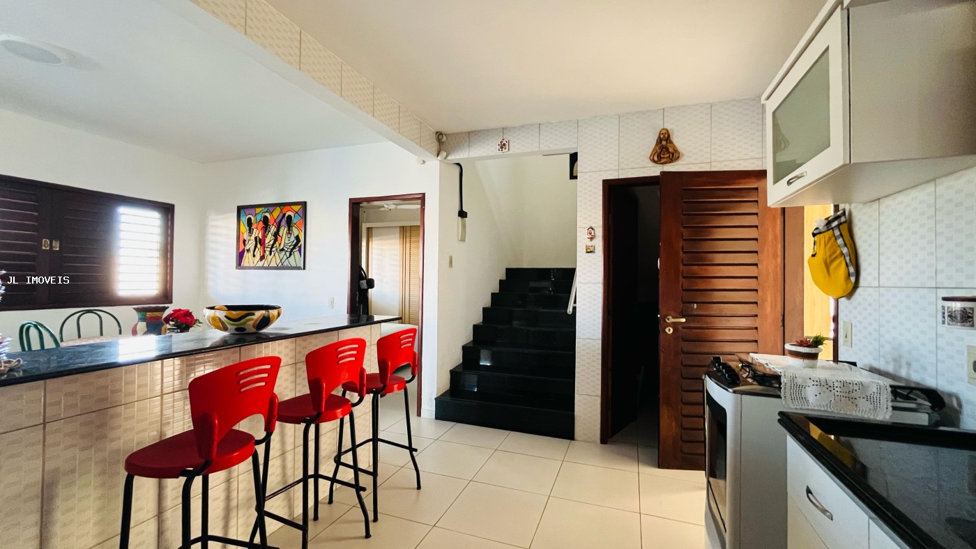 Casa à venda com 4 quartos, 450m² - Foto 17