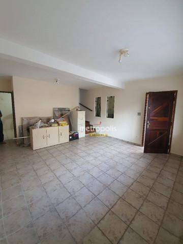 Sobrado à venda com 3 quartos, 123m² - Foto 1