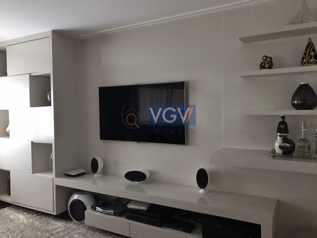 Apartamento à venda com 4 quartos, 213m² - Foto 14